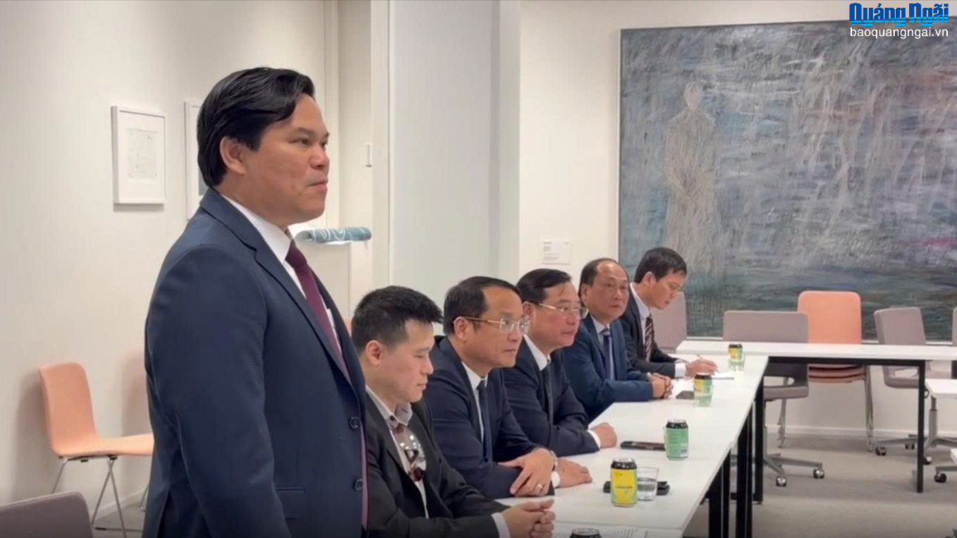 Đoàn công tác tỉnh Quảng Ngãi làm việc tại Phần Lan