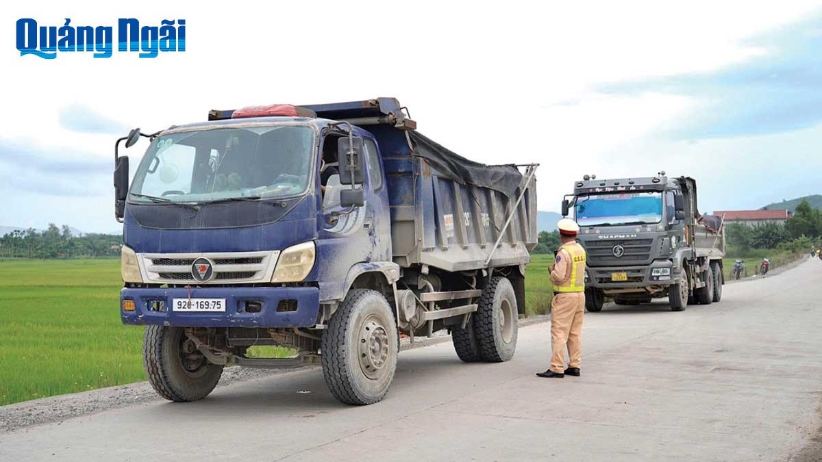 Quyết liệt xử lý vi phạm trật tự, an toàn giao thông