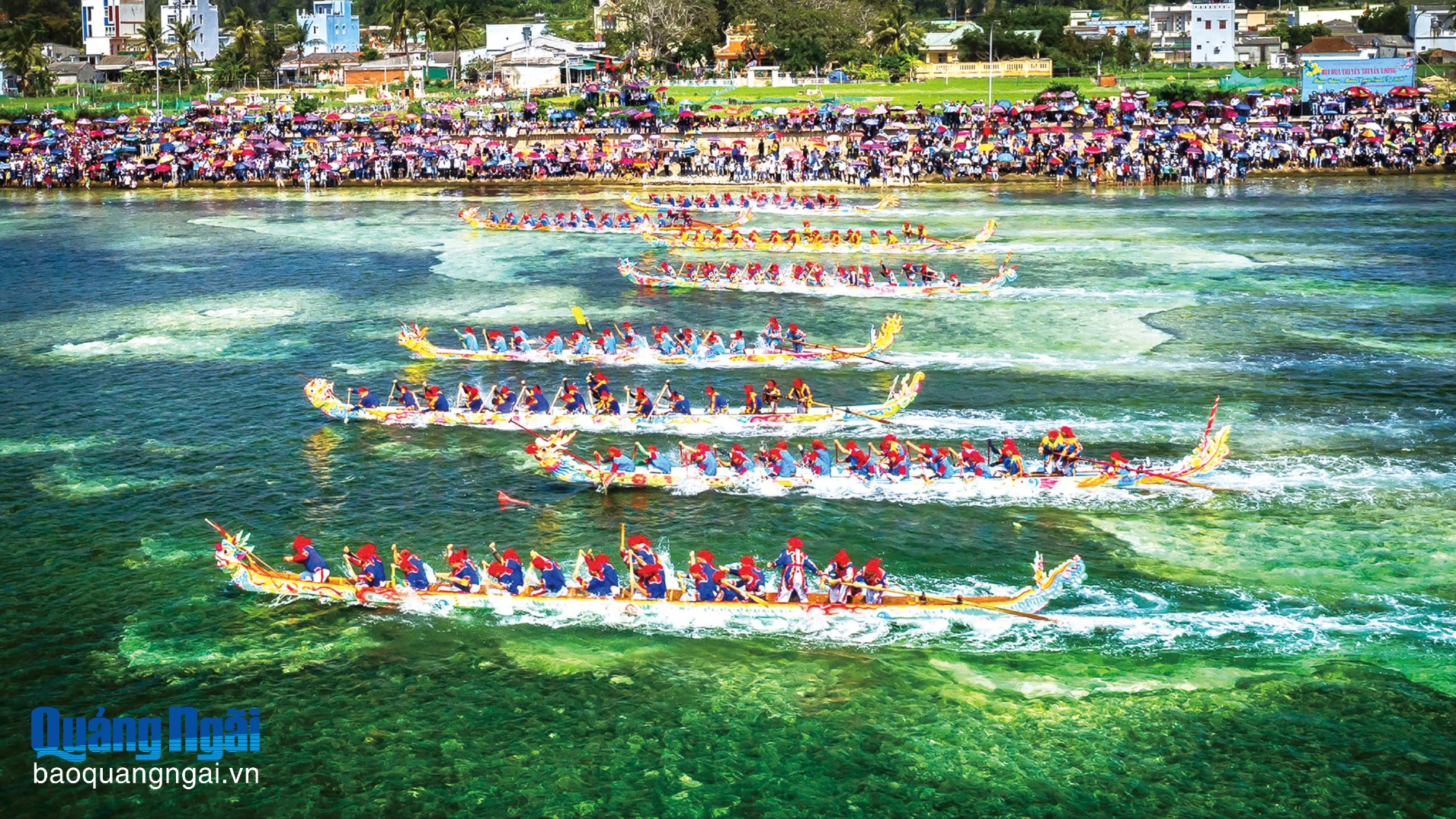 Những con thuyền kể chuyện văn hóa