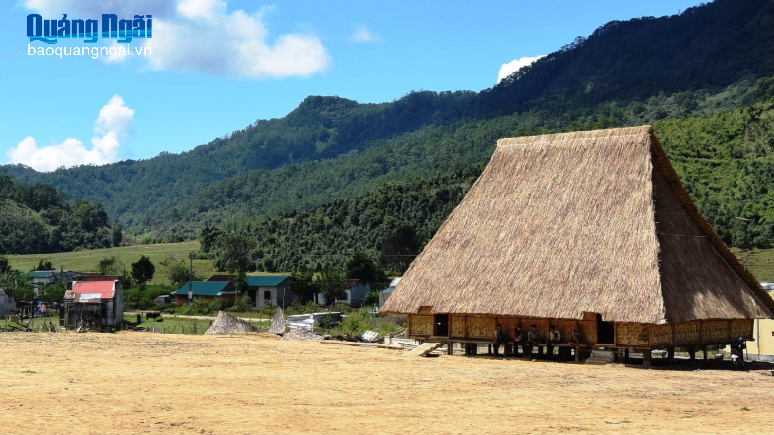 Điều ước cho nhà rông