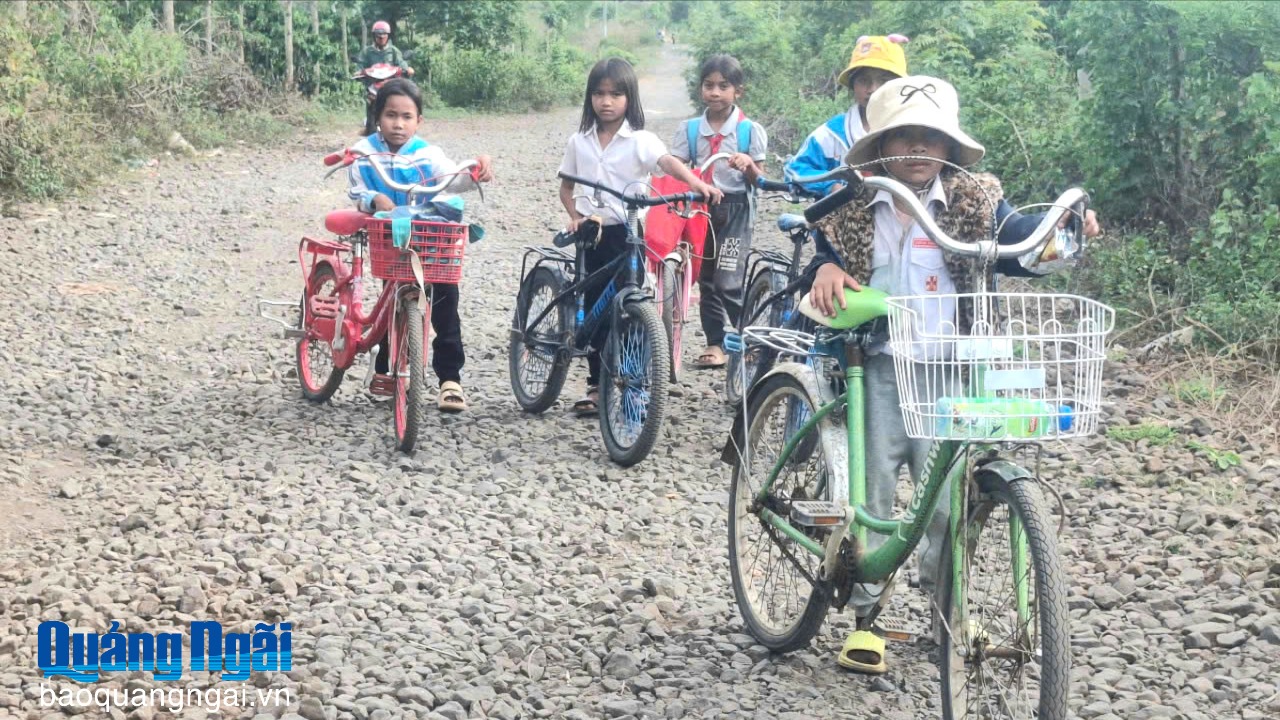 Nỗi lo giao thông xuống cấp