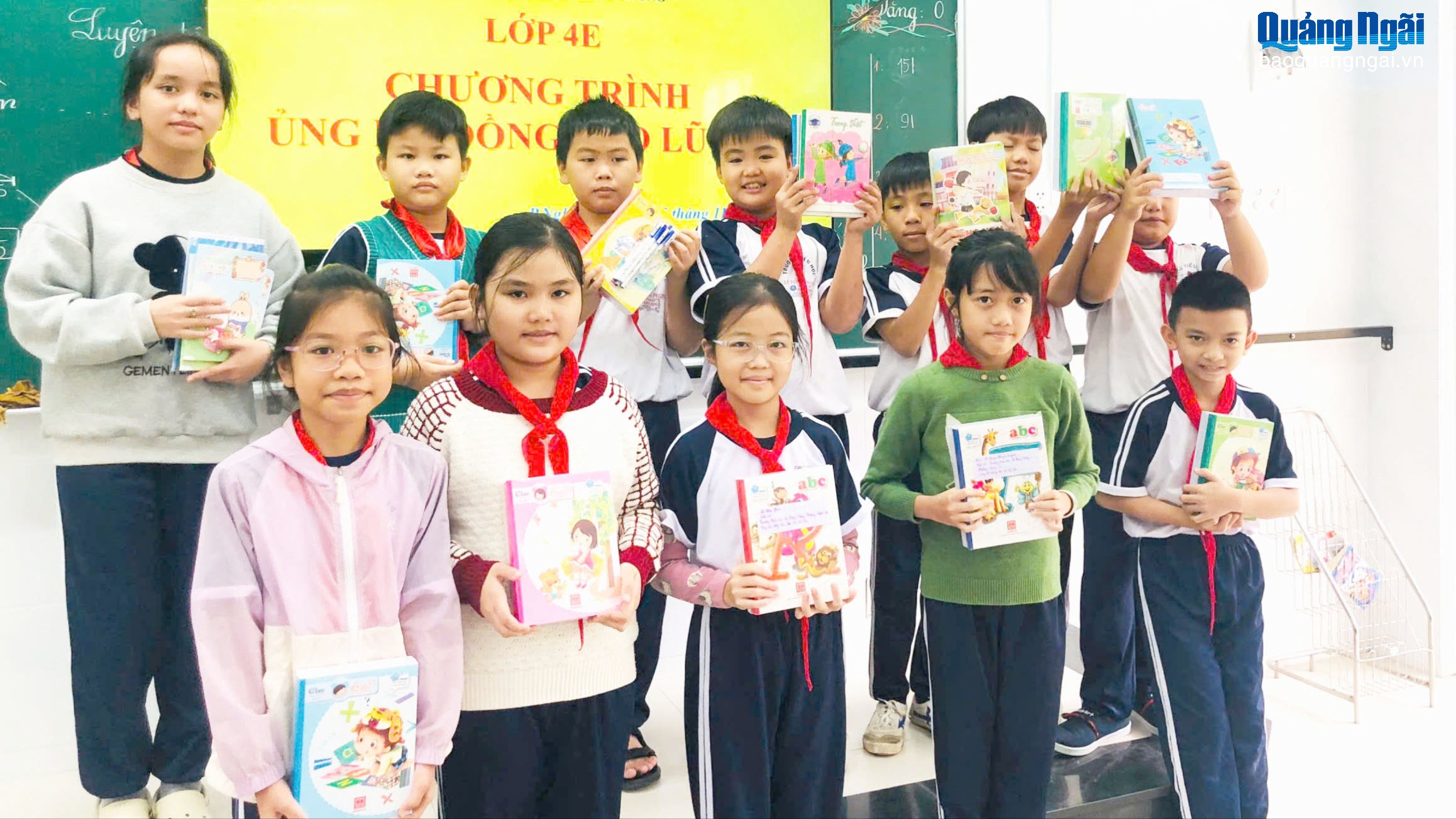 Chia sẻ với người dân vùng lũ