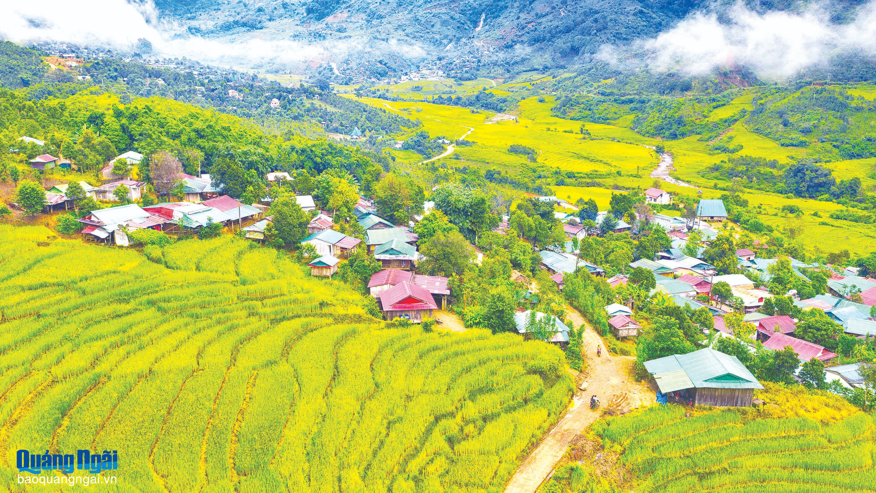 Măng Ri vững vàng tiến bước