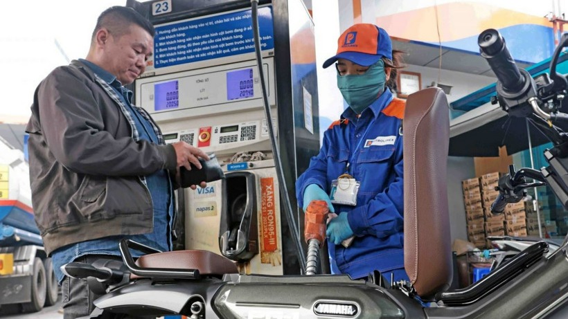 Kết luận của Bộ Chính trị về bảo đảm nguồn cung, giá nhiên liệu ổn định trong tình hình mới