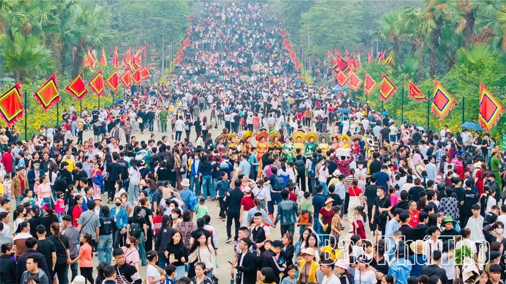 Giỗ Tổ Hùng Vương - Khơi dậy “nghĩa đồng bào”