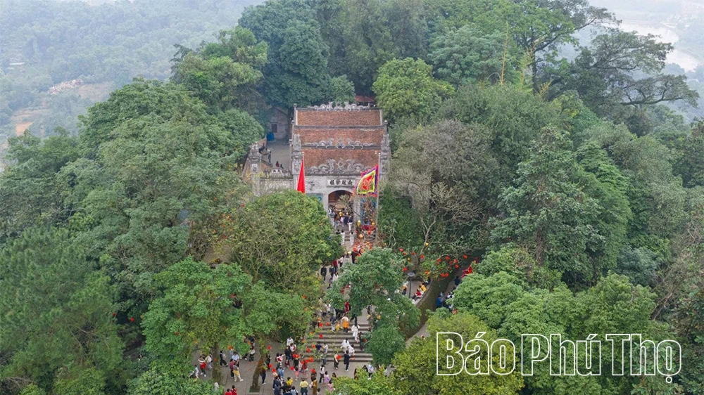 Quảng bá du lịch Phú Thọ từ Lễ hội Đền Hùng