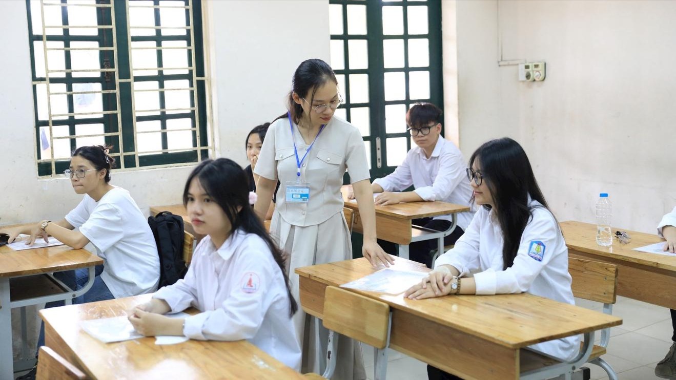 Tổ chức thi tốt nghiệp THPT và tuyển sinh đại học năm 2026 theo hướng giữ ổn định, giảm áp lực, giảm chi phí