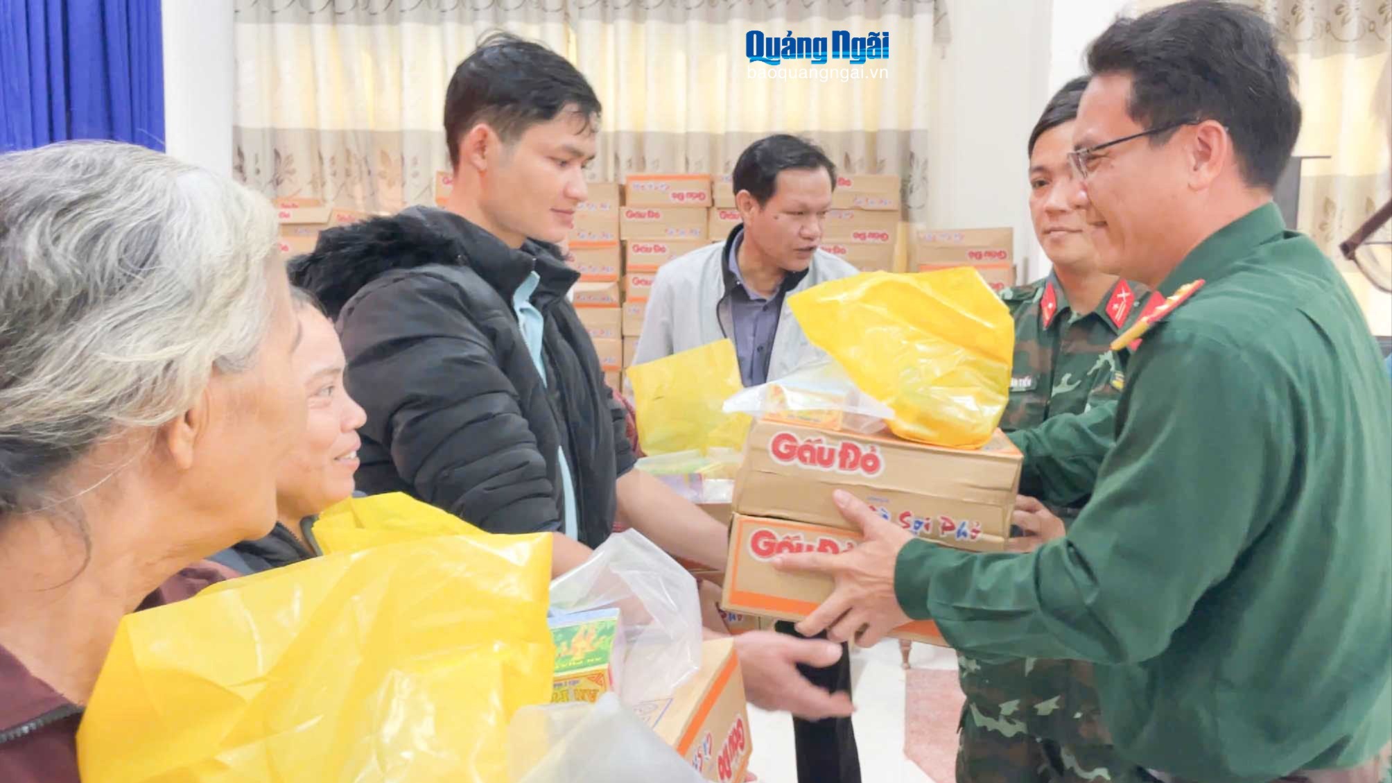 Ngày Chủ nhật xanh gắn kết tình quân dân