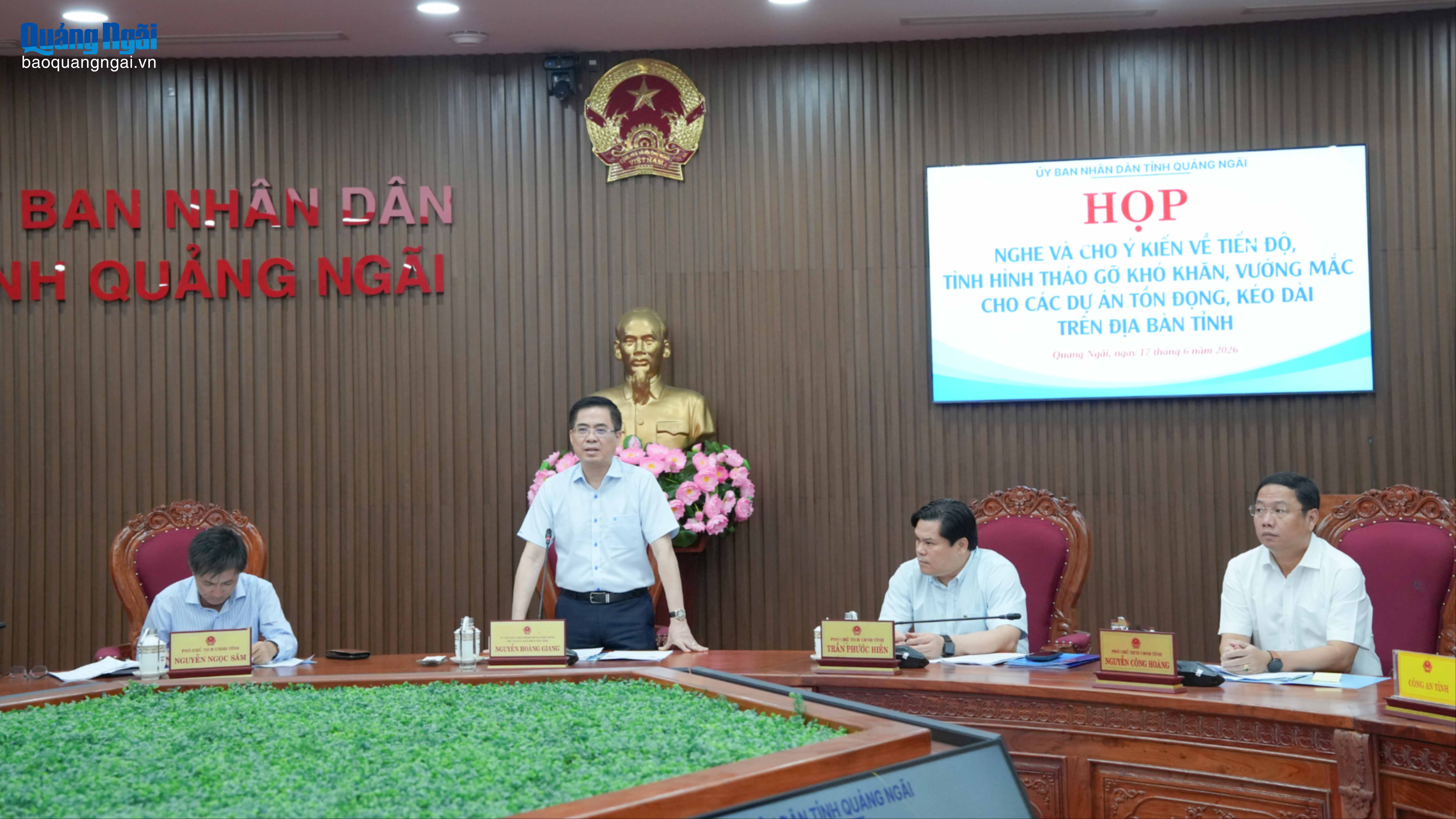 Khơi thông nguồn lực cho phát triển, thúc đẩy tăng trưởng kinh tế