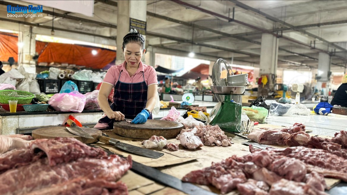 Không nên tẩy chay thịt heo an toàn