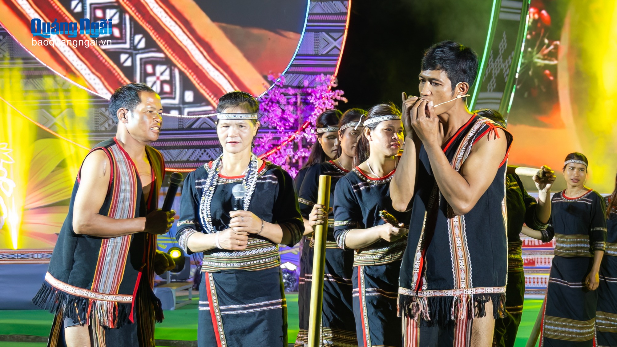 Thiêng liêng tiếng Tà Vẩu của người Mơ Nâm