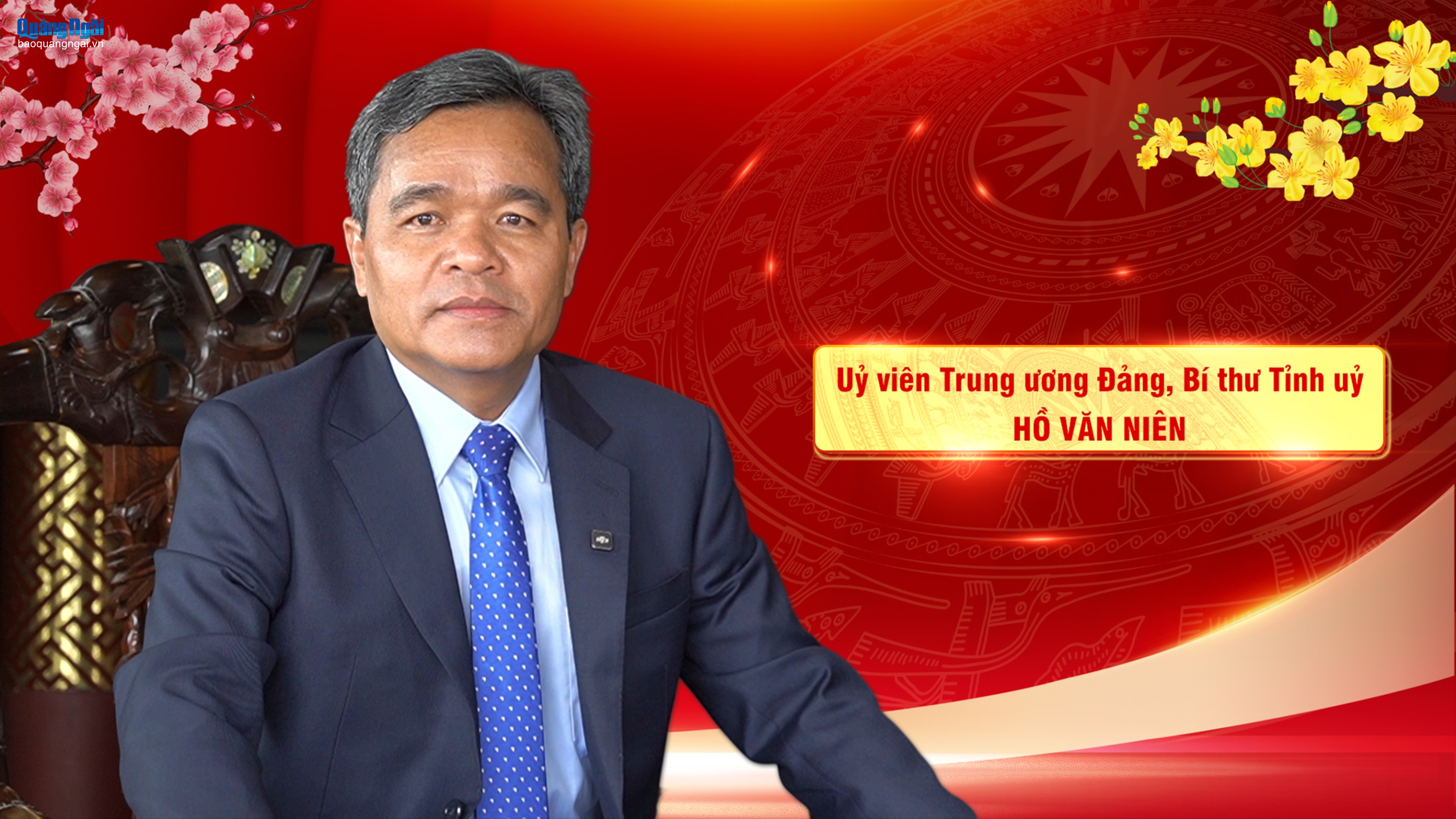 [Video]. Bí thư Tỉnh ủy Hồ Văn Niên trao đổi đầu xuân với Báo Quảng Ngãi điện tử