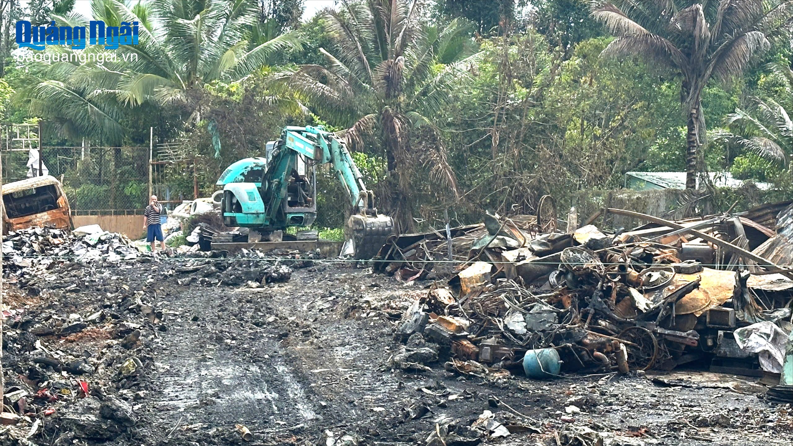 Vụ cháy xưởng phế liệu phường Đăk Cấm, thiệt hại hơn 1 tỷ đồng