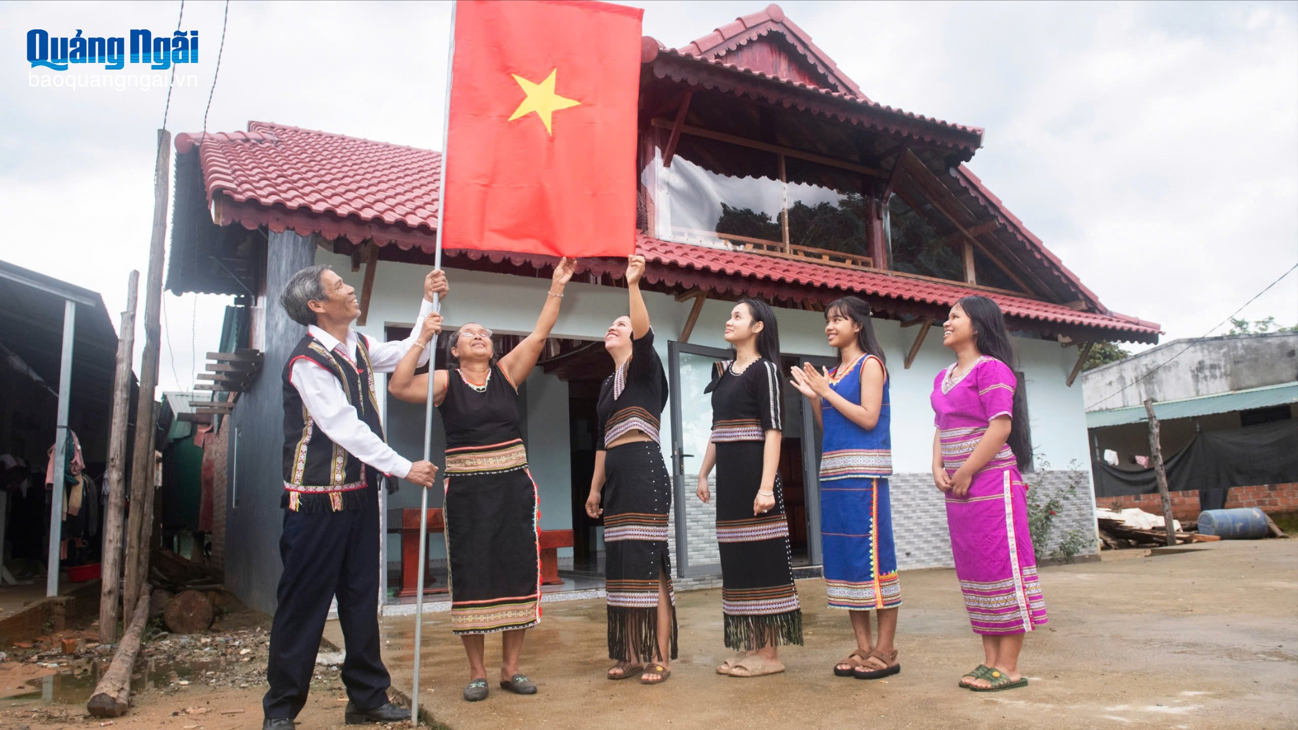 Vùng biên thay áo mới