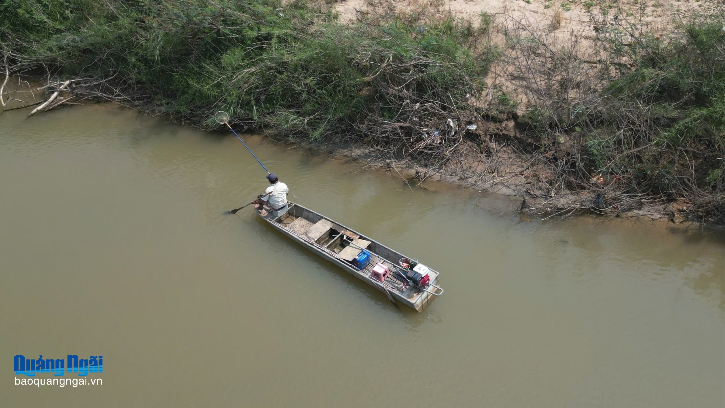 Ngăn chặn đánh cá bằng xung điện trên sông Đăk Bla