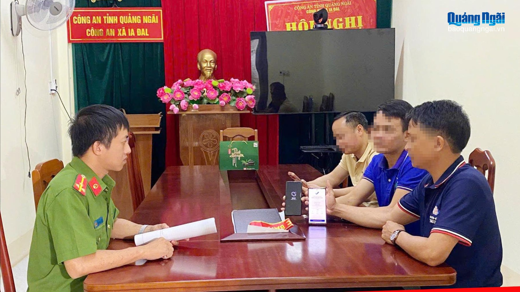 Tự giác hoàn trả 1 tỷ đồng chuyển nhầm vào tài khoản