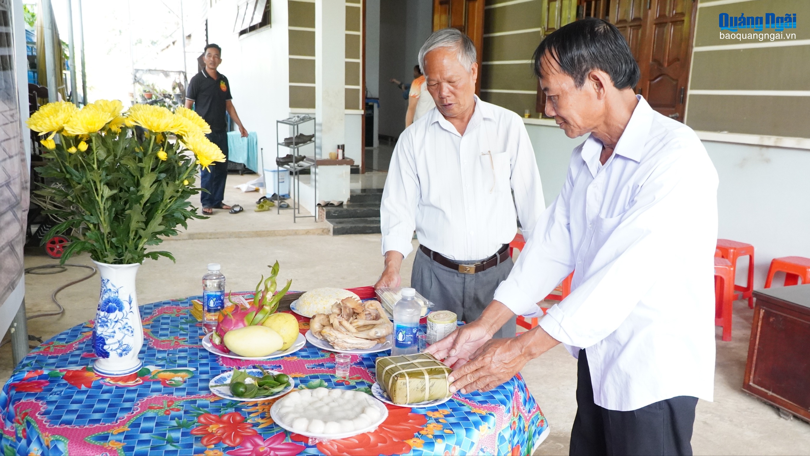 Tự hào là người con quê hương đất Tổ