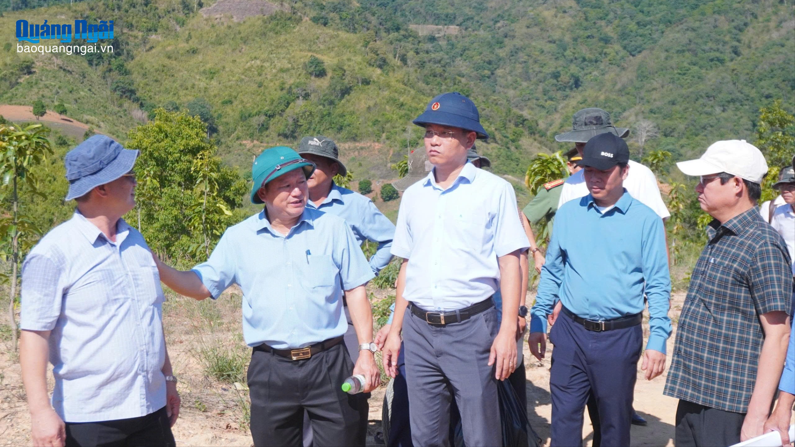 Phó Chủ tịch UBND tỉnh Đỗ Tâm Hiển kiểm tra dự án xây dựng nhà máy tuyển, luyện quặng đồng