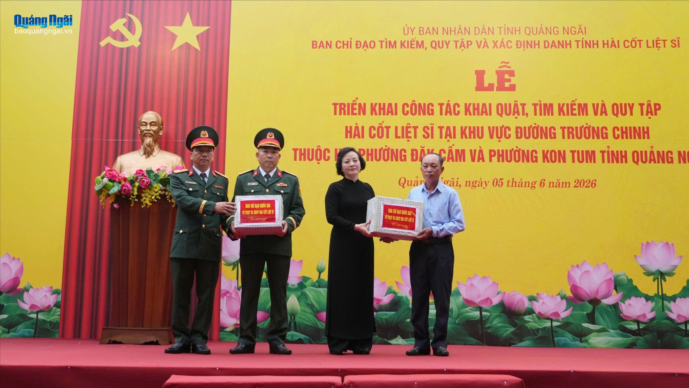 Phó Thủ tướng Phạm Thị Thanh Trà dự Lễ khai quật, tìm kiếm và quy tập hài cốt liệt sĩ tại đường Trường Chinh