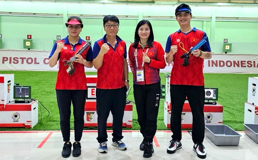 Quang Huy và Thu Vinh giành HCV giải bắn súng vô địch châu Á