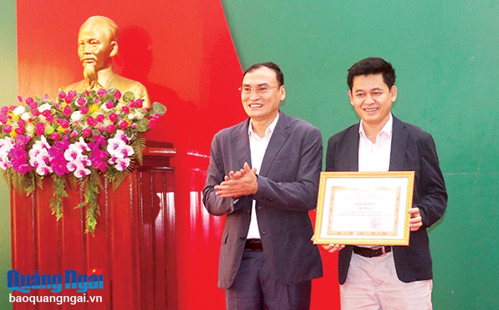 Chi bộ 5 năm liền hoàn thành xuất sắc nhiệm vụ