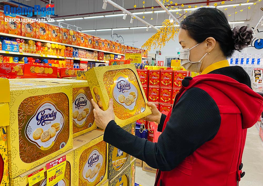 Sôi động thị trường Tết