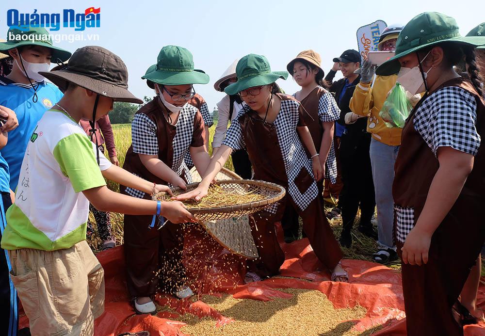 Thể lệ cuộc thi ảnh nghệ thuật “Khoảnh khắc Mộ Đức”