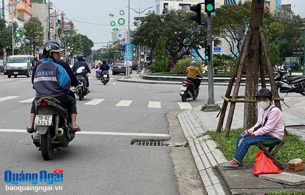 Mưu sinh ngày cận Tết