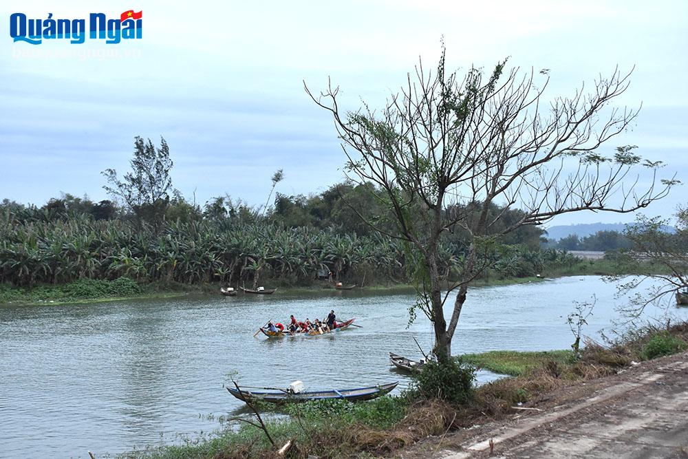 Nghe sông “kể chuyện” ngày xưa