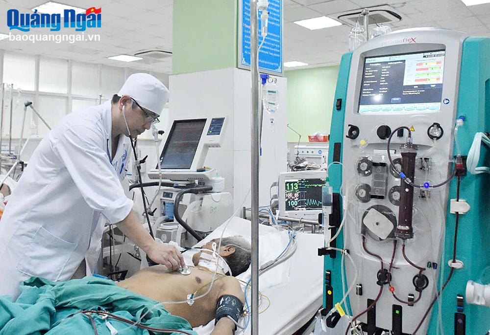 Cảnh báo ngộ độc do uống rượu ngâm các loại động vật, thực vật