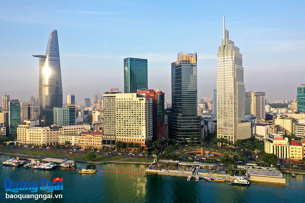 Nối dài những mùa xuân