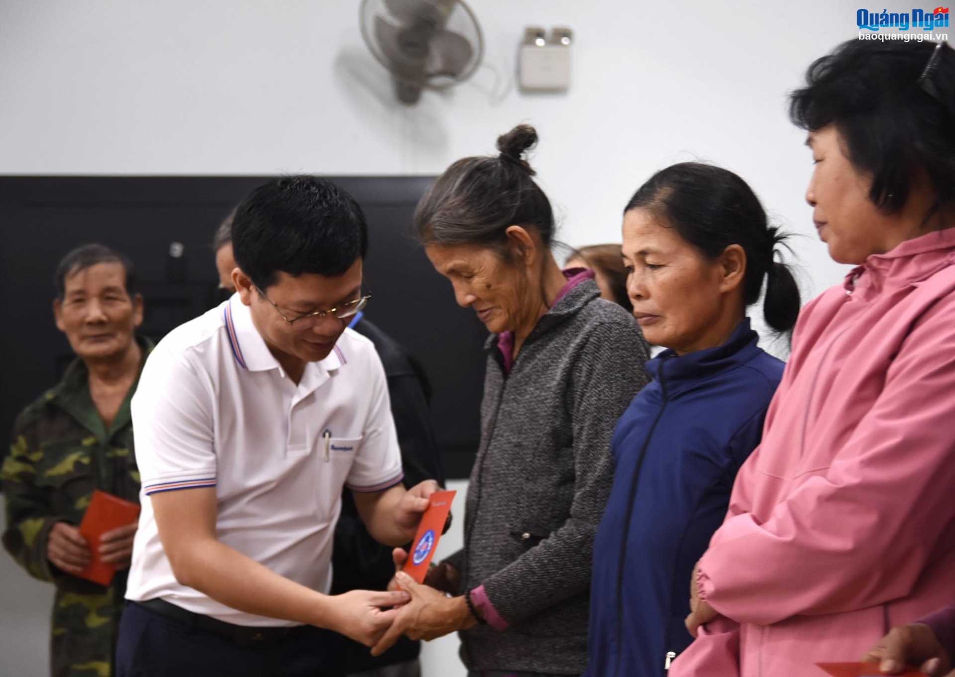 Mang “Ấm tình mùa Xuân” đến với các hoàn cảnh khó khăn