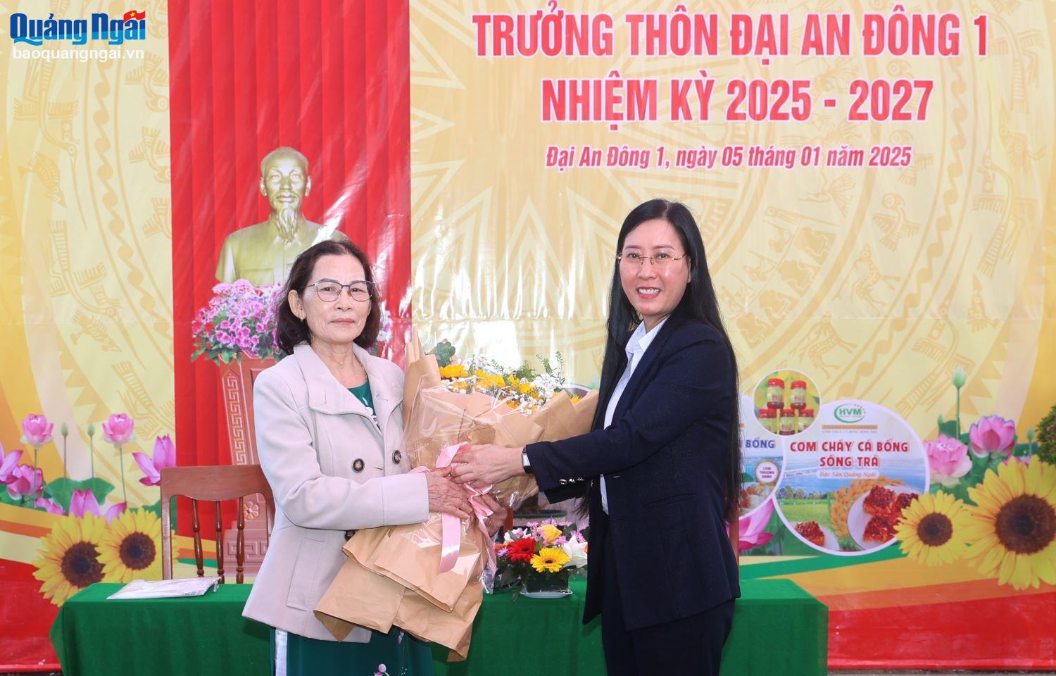 Nô nức ngày bầu cử trưởng thôn, tổ trưởng tổ dân phố
