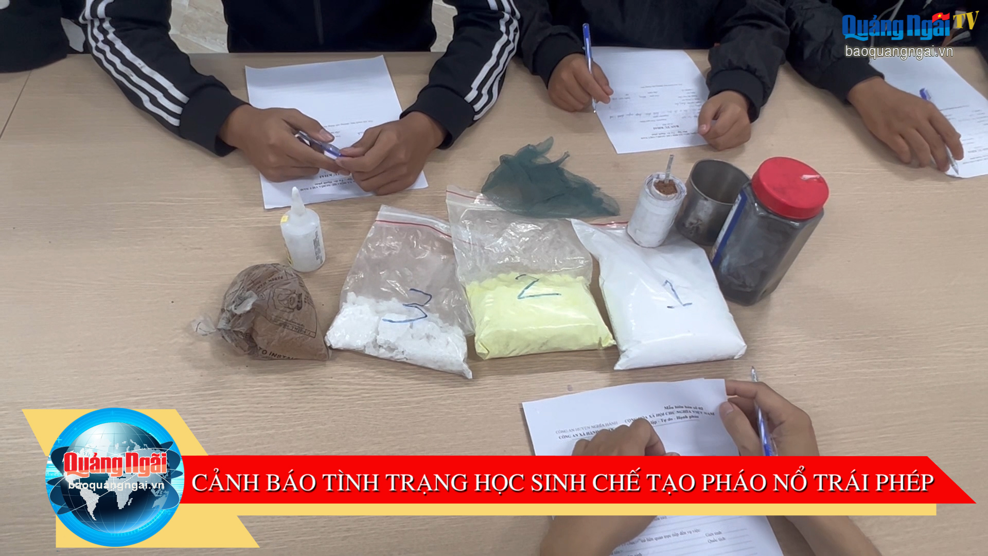 [Video]. Cảnh báo tình trạng học sinh chế tạo pháo trái phép