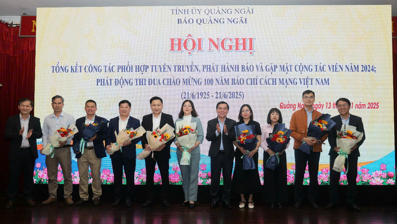 [Video]. Báo Quảng Ngãi tổng kết công tác phối hợp tuyên truyền, phát hành báo và gặp mặt cộng tác viên