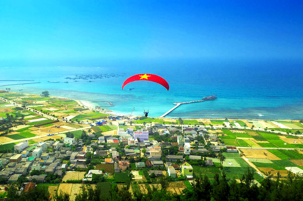 Đưa Lý Sơn thành trung tâm du lịch biển, đảo