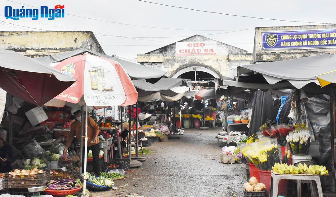 Chợ Châu Sa xuống cấp nghiêm trọng