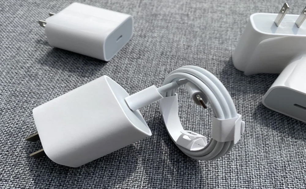 Cảnh báo từ sạc nhanh, sạc dự phòng giá rẻ