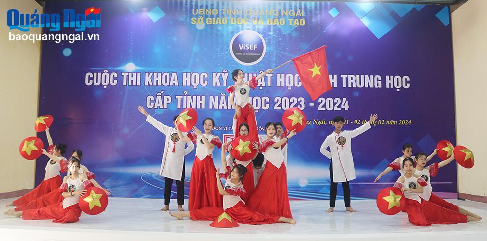 Khai mạc Cuộc thi Khoa học Kỹ thuật học sinh trung học cấp tỉnh