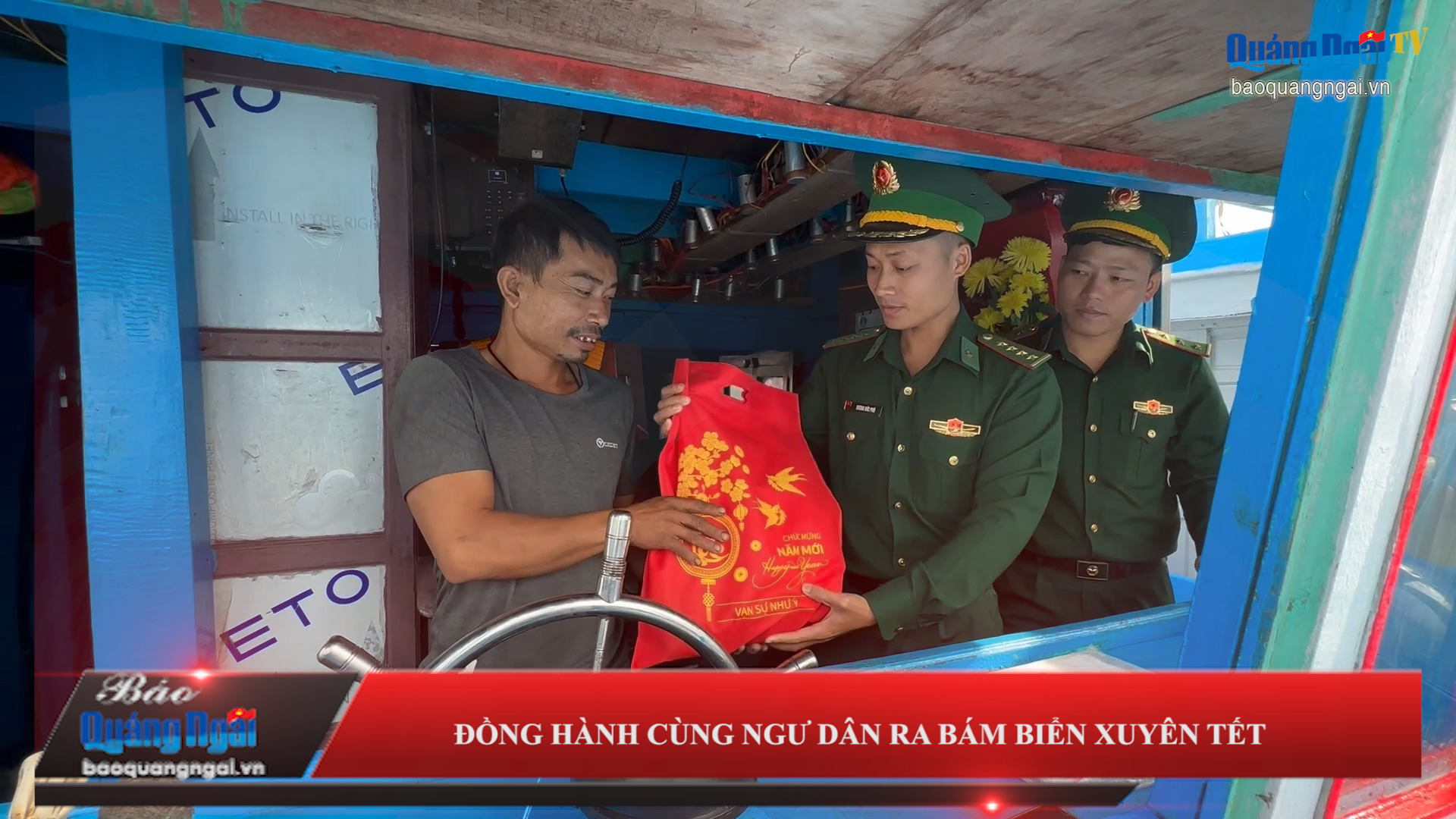 Video: Đồng hành cùng ngư dân bám biển xuyên Tết