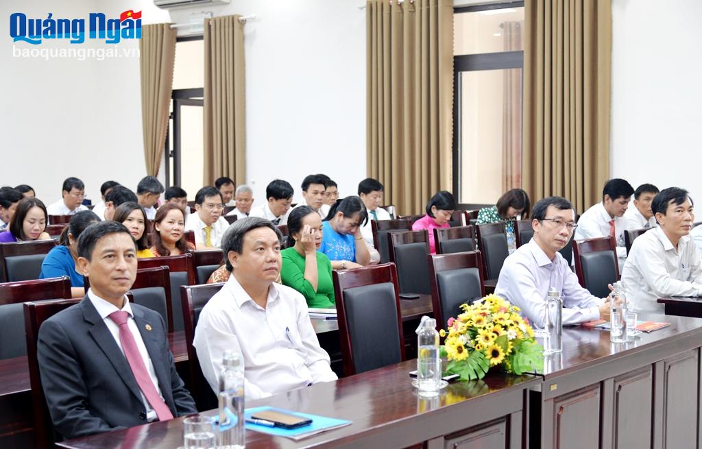 Phát huy tinh thần “học để làm việc”