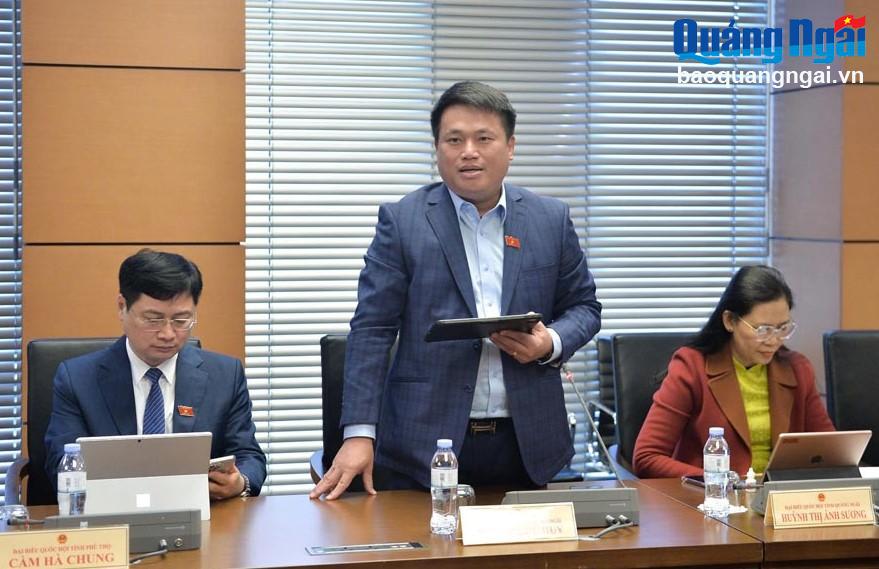 Đoàn ĐBQH tỉnh góp ý dự án Luật sửa đổi, bổ sung một số điều của Luật Tổ chức Quốc hội