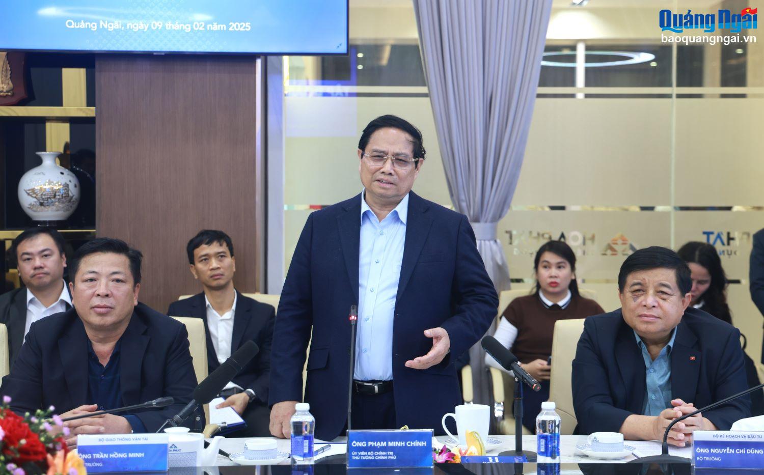 Thủ tướng Chính phủ Phạm Minh Chính thăm và làm việc tại Công ty CP Thép Hòa Phát Dung Quất