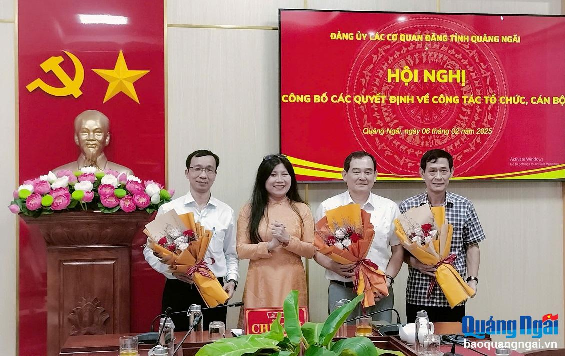 Đảng ủy các cơ quan Đảng tỉnh: 
Công bố các quyết định về công tác tổ chức, cán bộ 