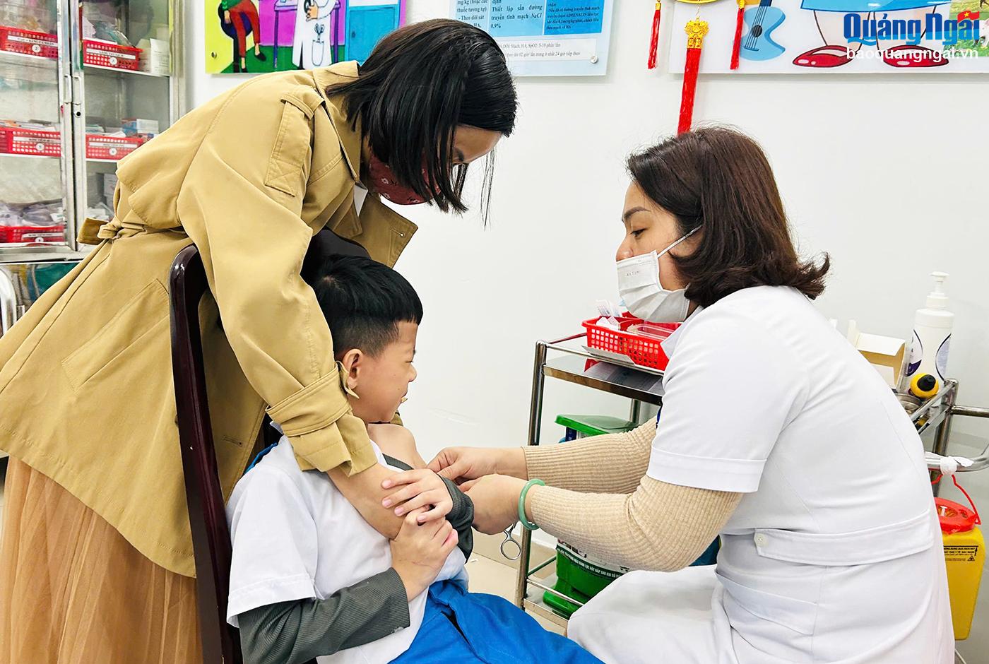 Số người tiêm vắc xin phòng bệnh cúm tăng gấp 5 lần