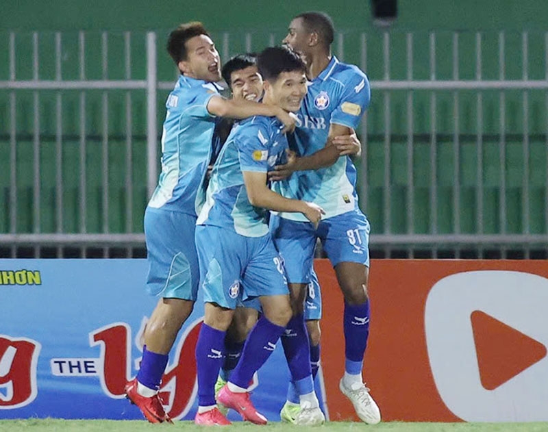 V-League 2024 - 2025: SHB Đà Nẵng đã biết thắng