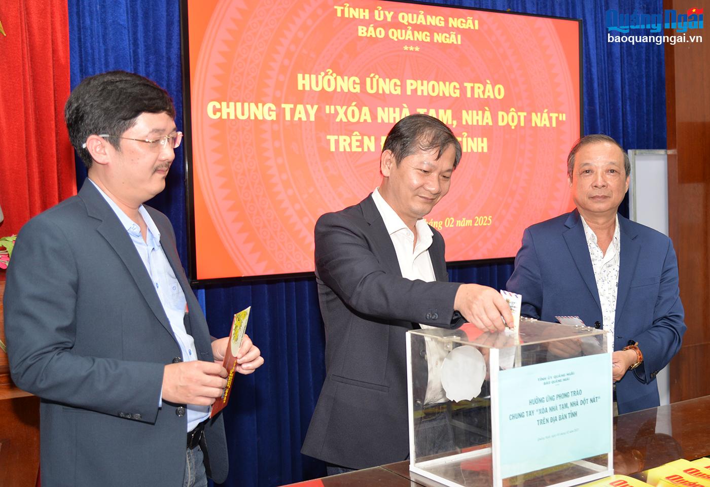 Báo Quảng Ngãi chung tay xóa nhà tạm, nhà dột nát