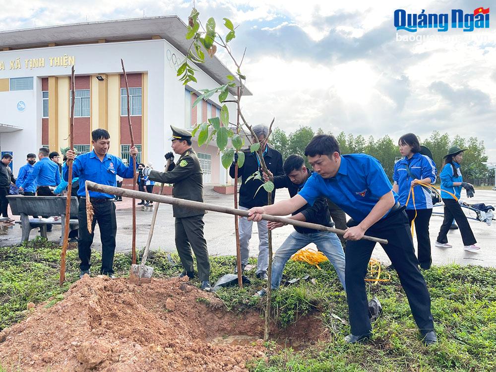 Tuổi trẻ Quảng Ngãi hưởng ứng 