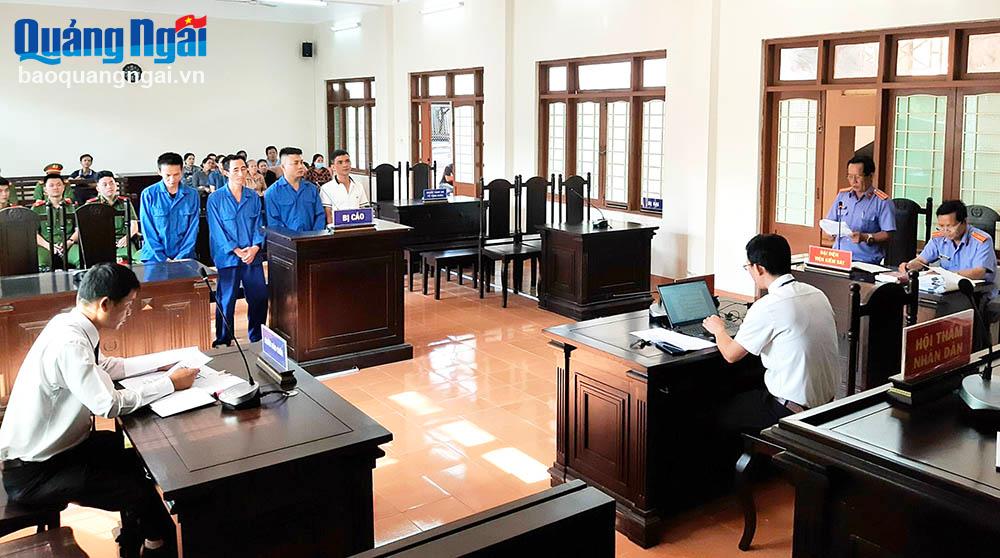 Đồng hành cùng người yếu thế