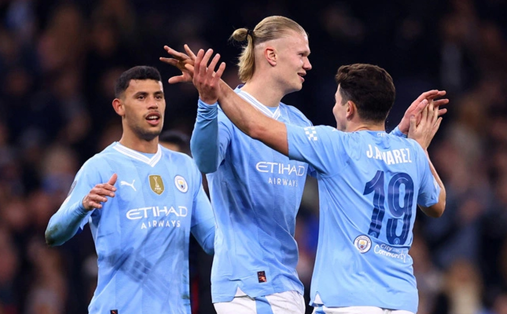 Haaland lập công, Man City nhẹ nhàng đi tiếp